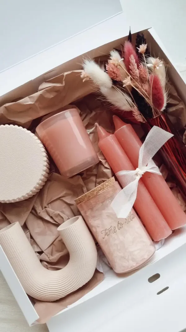 Happiness in a box (rose)