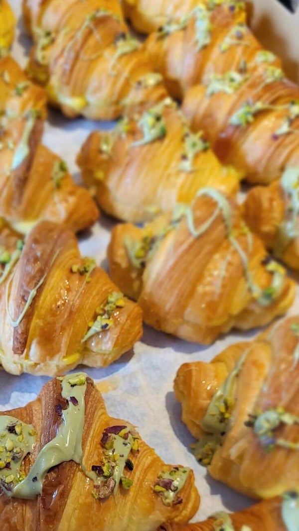Pistache croissant - weekend special