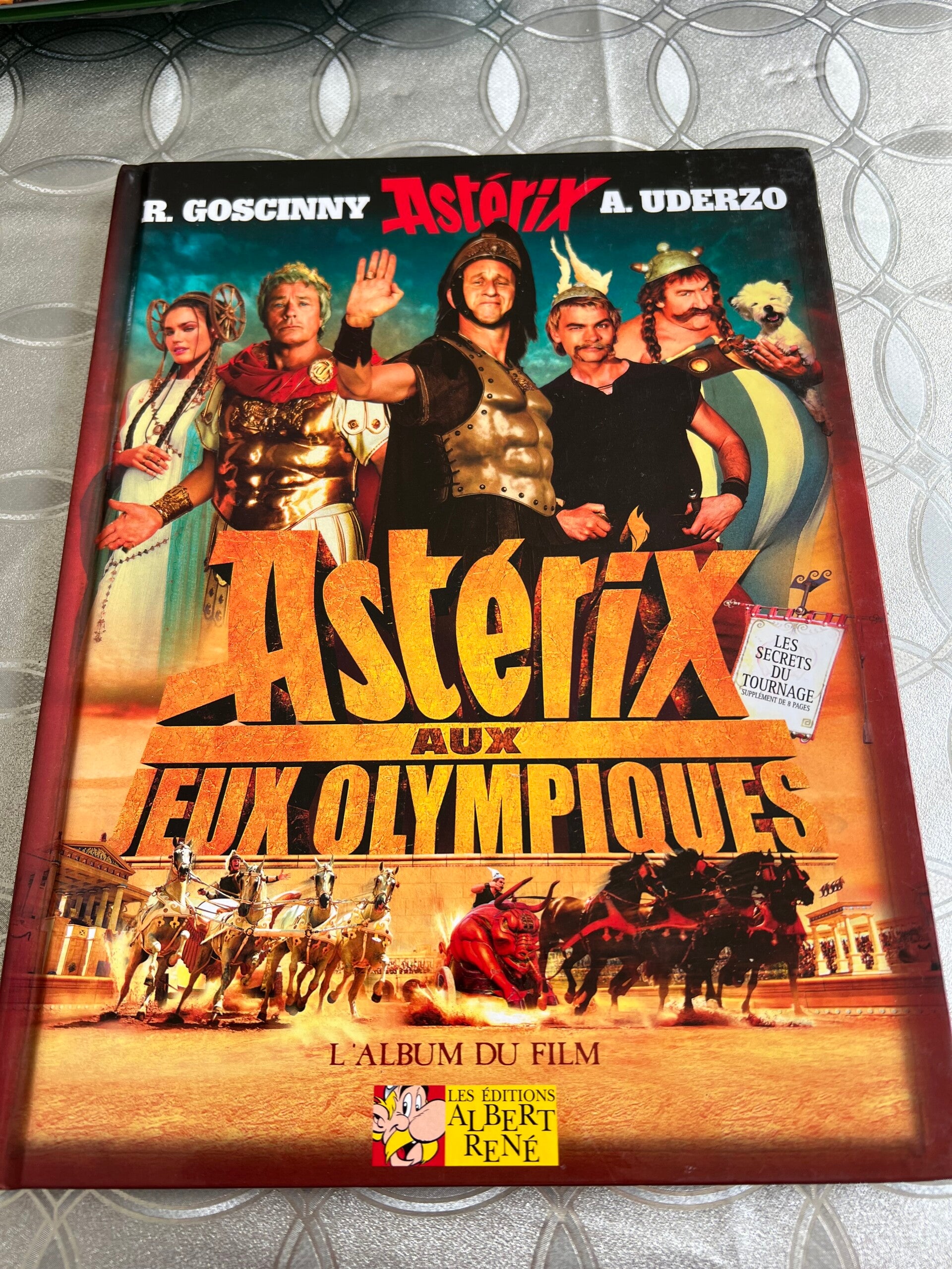 Astérix aux jeux olympiques r. GOSCINNY
