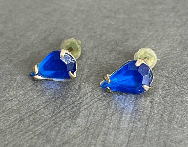 BOUCLES D OREILLES PIERRE BLEUS
