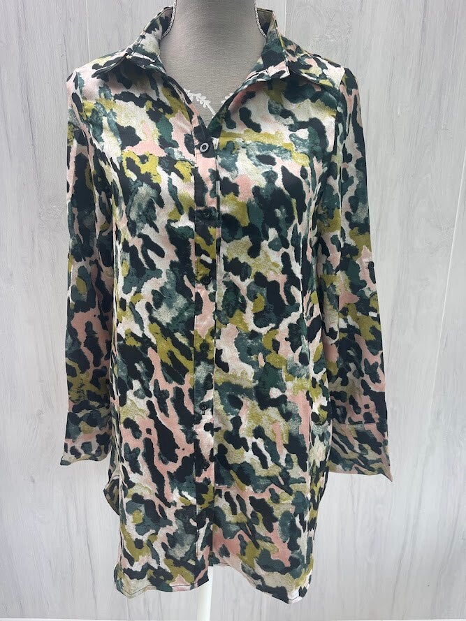 CHEMISE LONGUE PAPILLONNE NEUVE