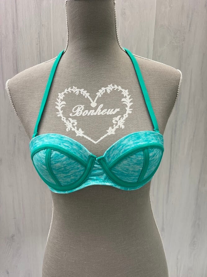 HAUT DE MAILLOT DE BAIN VERT NEUF T34