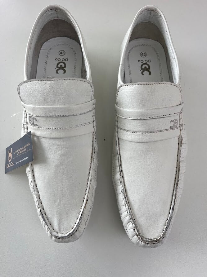 CHAUSSURES DCCO NEUVES DEGRIFFEES T 43