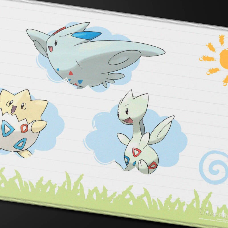 16604_aw56554_mat_wht_pkm_togepi-evolutions_close-up-standard.jpg
