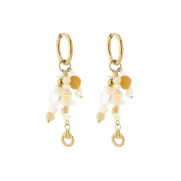 Natural look earrings gold