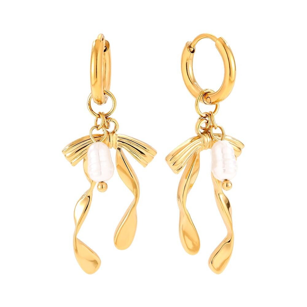 Pearl & bow tie earrings gold