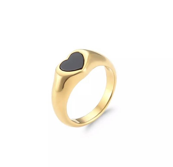 Black heart ring gold