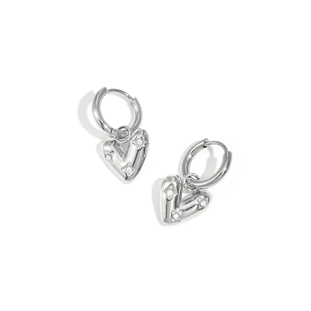 Shiny heart earrings silver