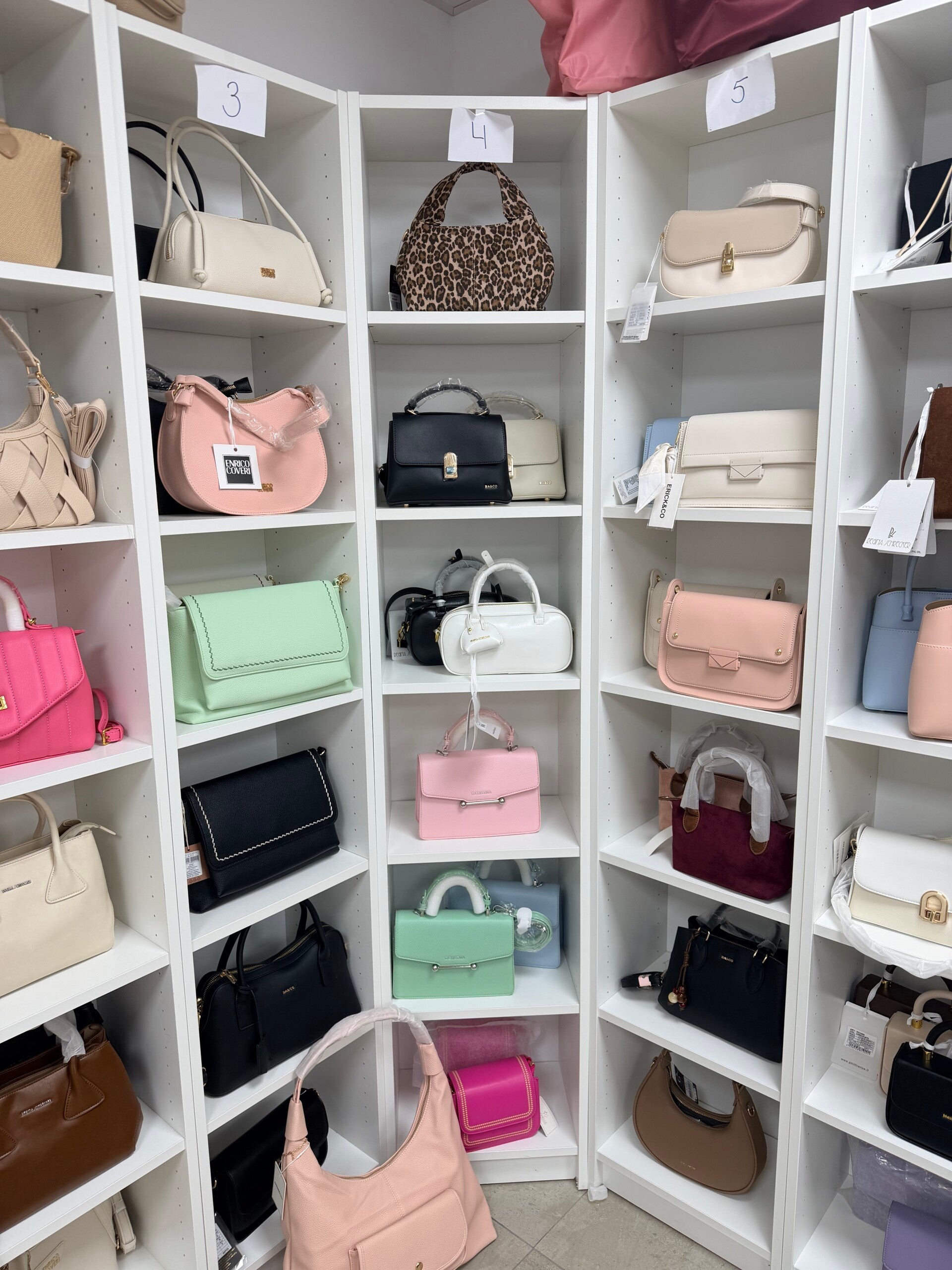 TASSEN SAMPLE SALE 2e TAS
