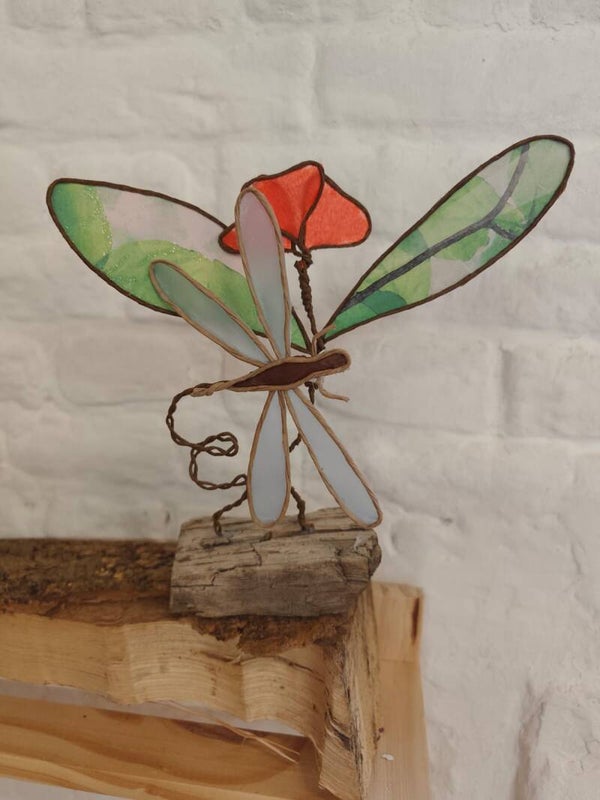 33. Poésie de papier : Fleurs, animaux & personnages : Mercredi 12 août 2026  de 18h30 à 21h30.
