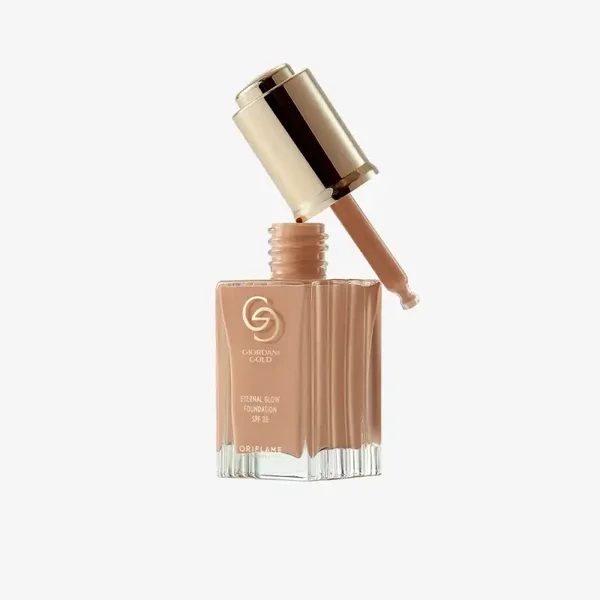 Giordani Gold Eternal Glow Foundation SPF 25 43248