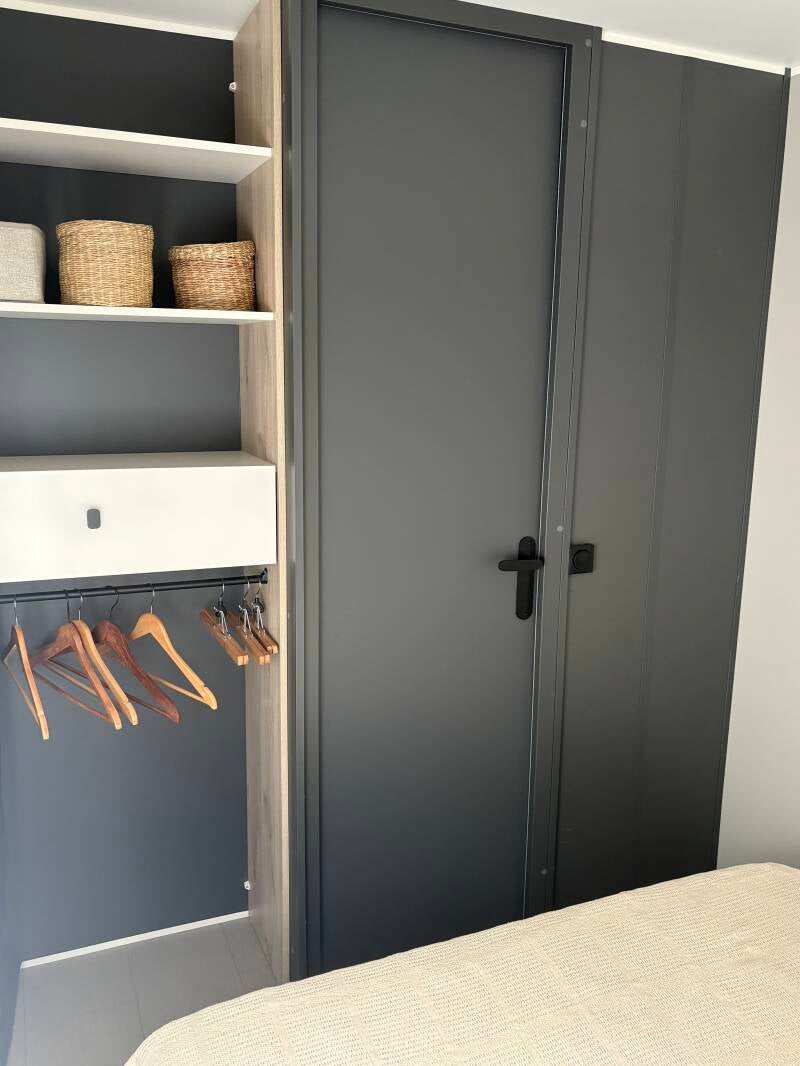 Dressing dans la chambre