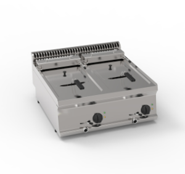 FRIGGITRICE ELETTRICA VASCA DOPPIA 8+8LT CON ELEMENTI RISCALDANTI IN VASCA BASCULANTI TOP - CESTELLI E COPERCHI INCLUSI