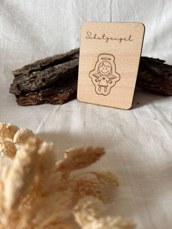 Kleiner Schutzengel aus Holz