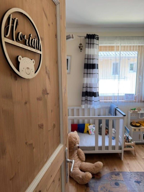 Türschild aus Holz personalisiert mit Name, Namensschild für Kinderzimmer