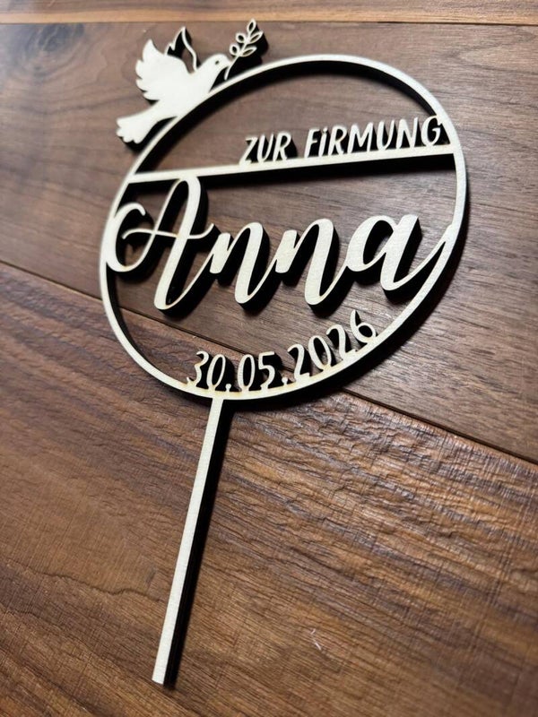 Personalisierter Caketopper aus Holz zur Firmung mit Namen und Datum Kuchenstecker Cake Topper