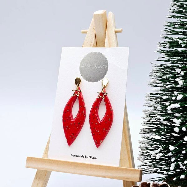 Rote Weihnachtsohrringe mit Goldfolie-Flocken