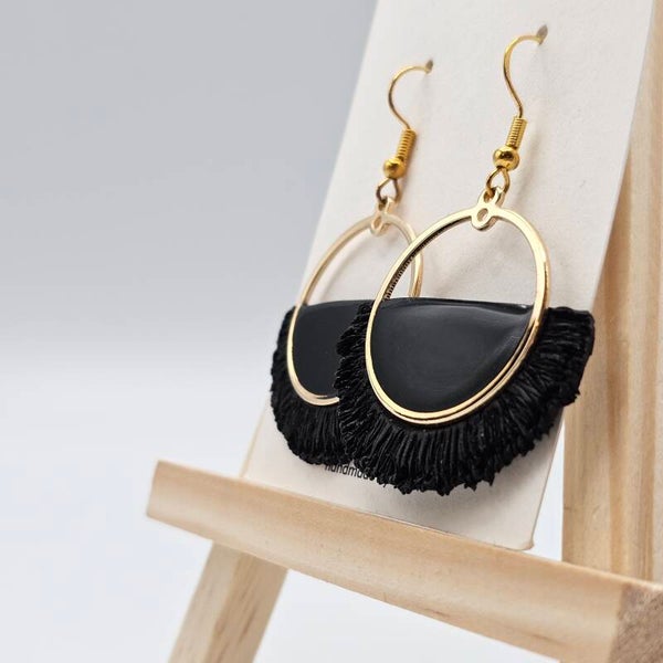 Boho-Ohrringe Schwarz/Gold