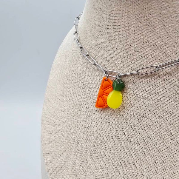 Gliederkette mit Orangenscheibe und Ananasanhänger