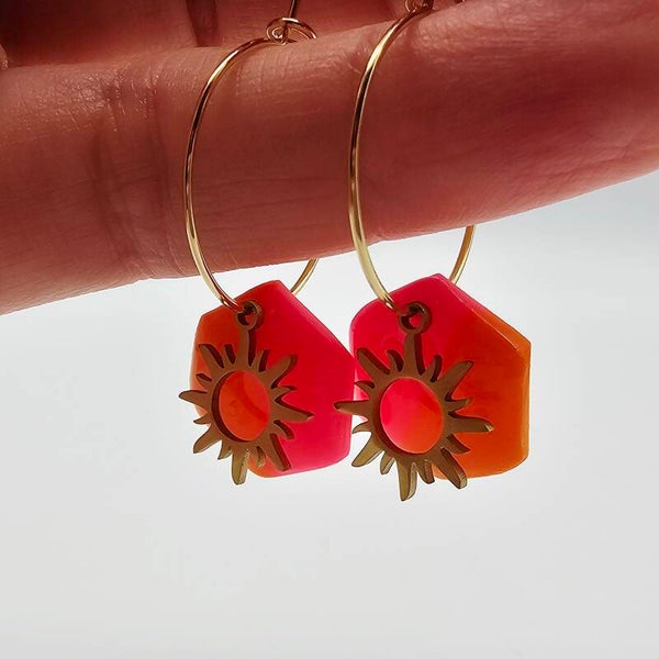 Zweifarbige Creolen in Pink & Orange mit Sonne-Element ☀️
