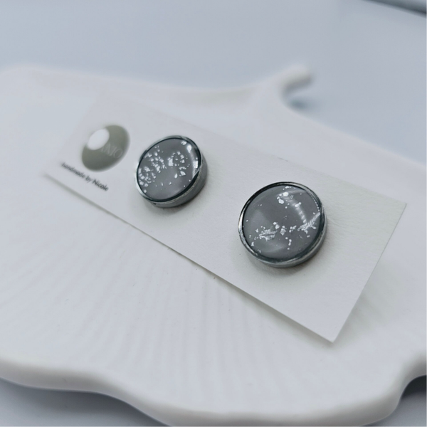 Ohrstecker Hellgrau Glitzer