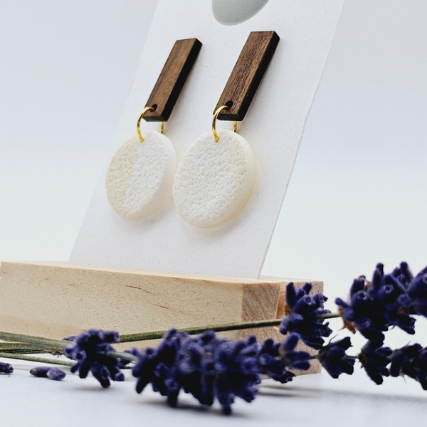 Kreis-Ohrring mit Holstecker