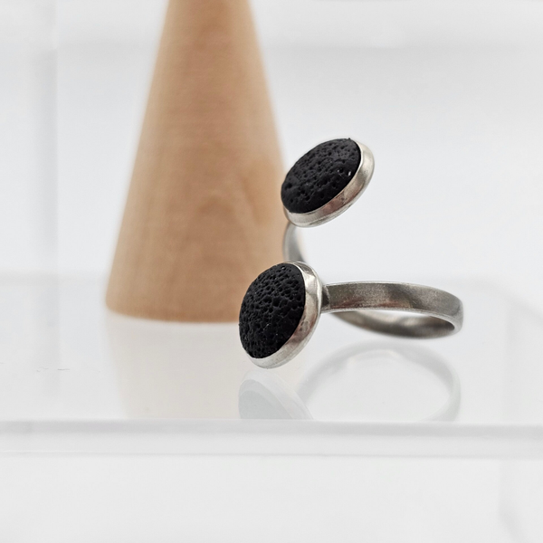 Ring Silber/ Schwarz mit gepunktetem Muster