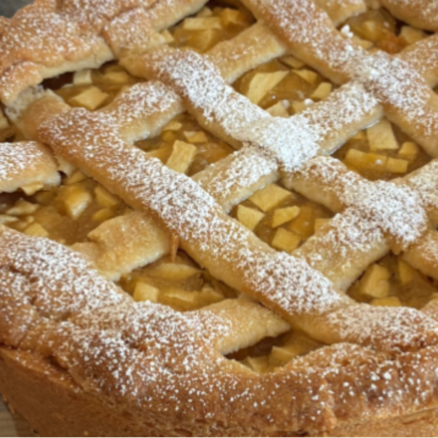 Apfelkuchen - fast gedeckt