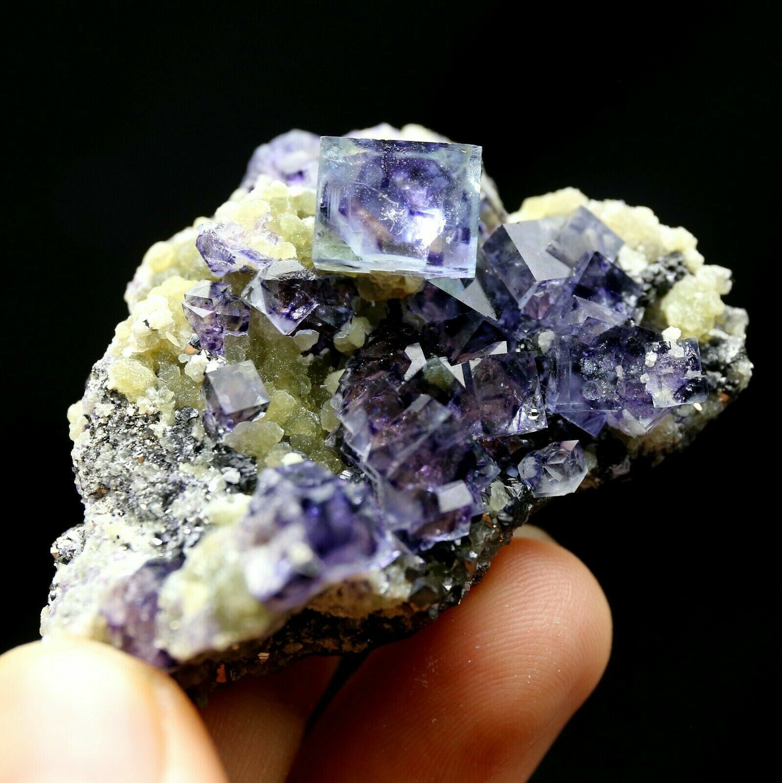 Fluoriet kopen webshop buy Fluorite Fluorit kaufen Fluorita acheter Fluorite Fluorine