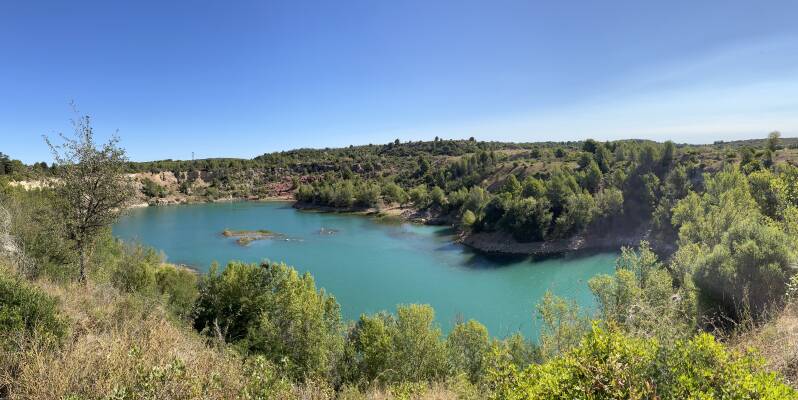 Carriere de Loupian Frankrijk France  Fossielen zoeken