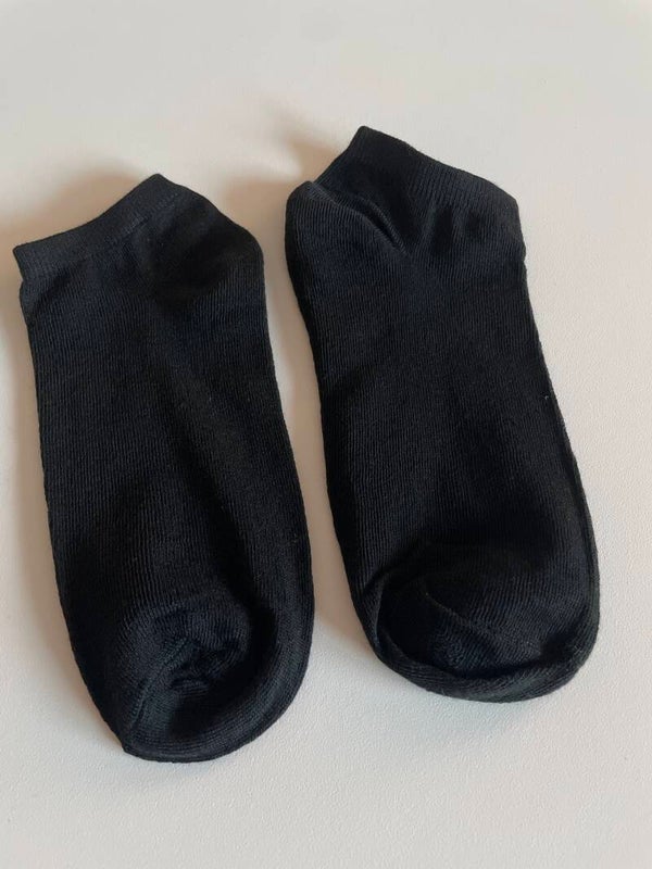 Socks size 2-4