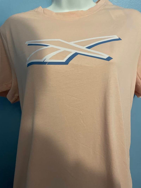 Woman Reebok T-Shirt