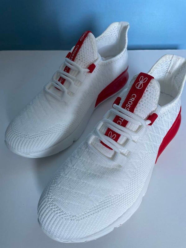 Crosshatch White + Red Trainer’s