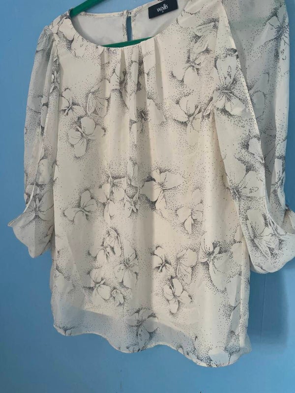 Woman Top size Medium