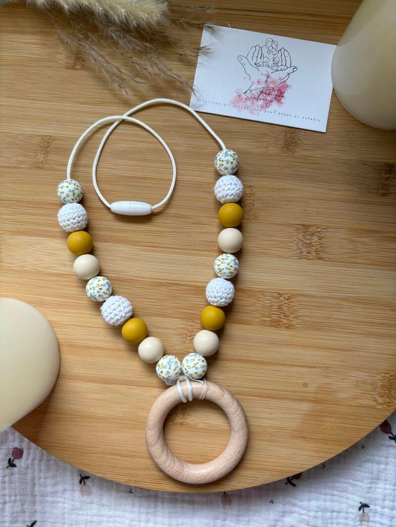 collier d'allaitement crochet anneau bois