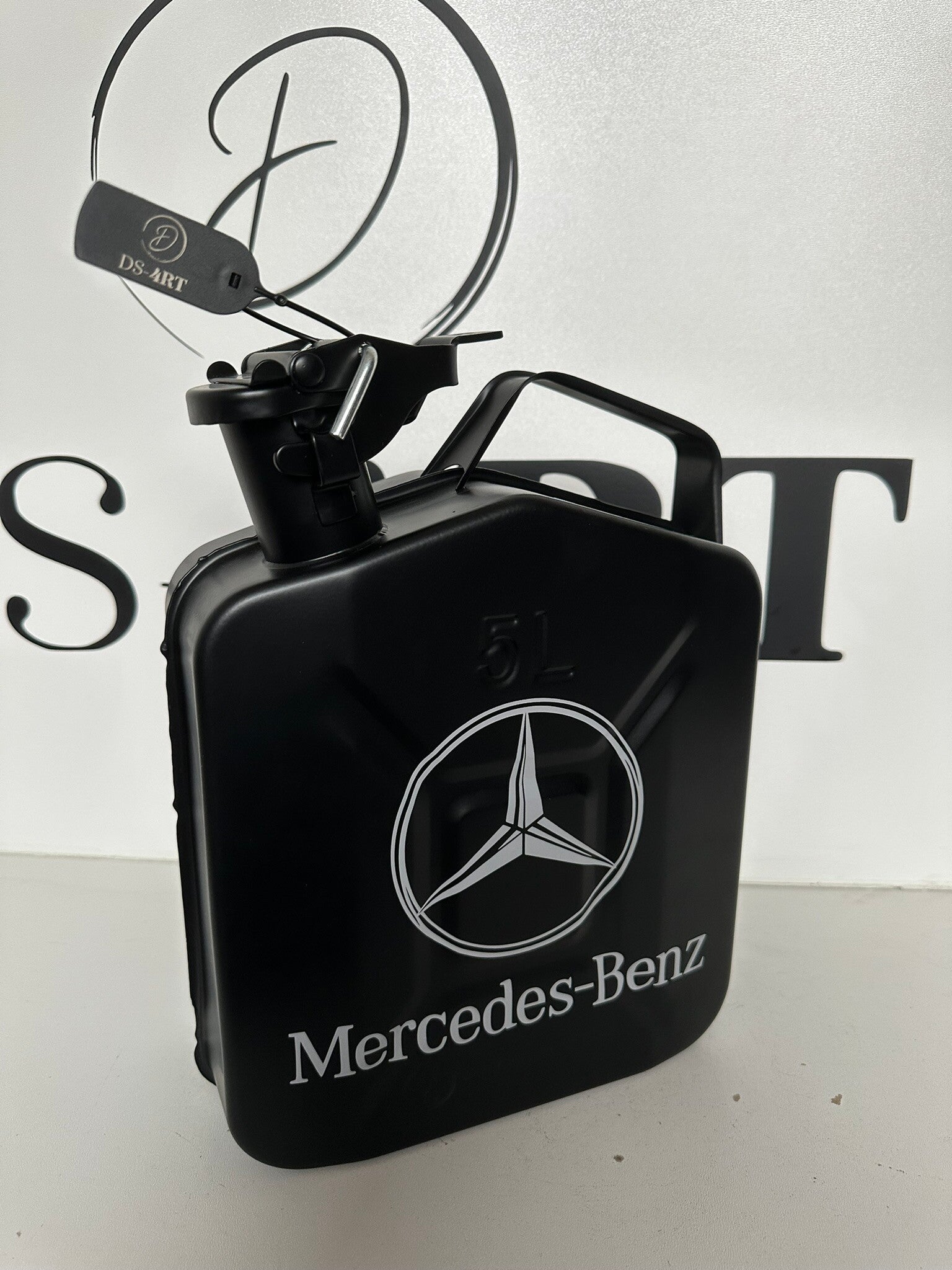 Mercedes Jerrycan