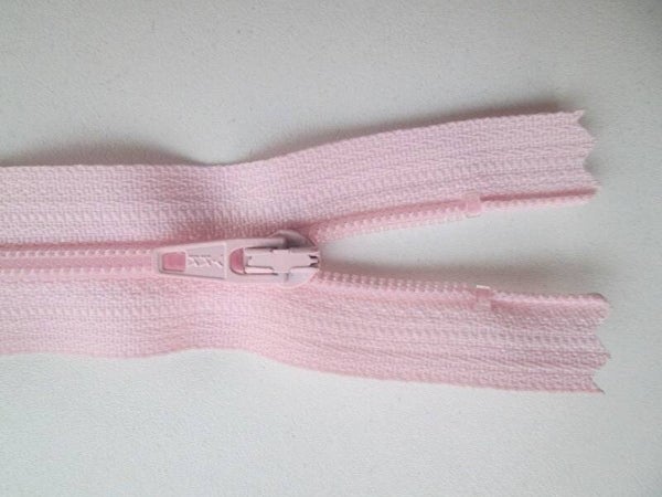 YKK Fijne Spiraalrits Licht Roze 512