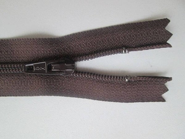 YKK Fijne Spiraalrits Bruin 570