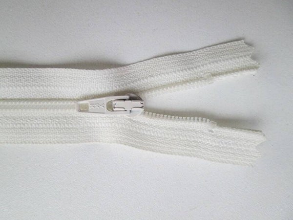 YKK Fijne Spiraalrits Gebroken Wit 841