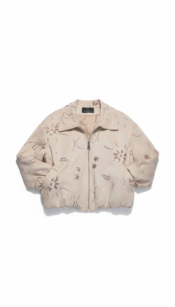 Jasje Clair. Licht beige