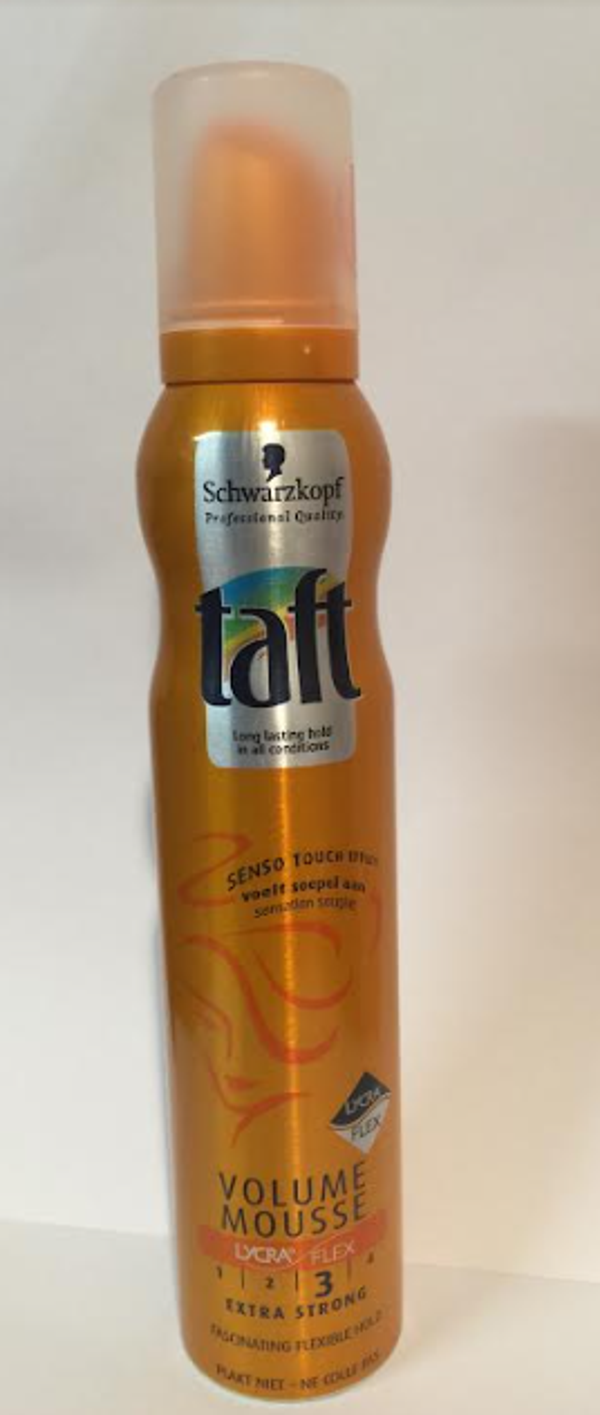 Schwarzkopf Taft Volume Mousse 3 Extra strong. Doos van 6 stuks