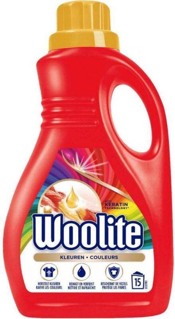 Woolite Vloeibaar Wasmiddel Kleuren 15 Wasbeurten met Keratine. Stuksprijs: €2,50
