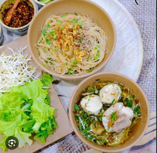 Stir noodle Hu Tieu Kho