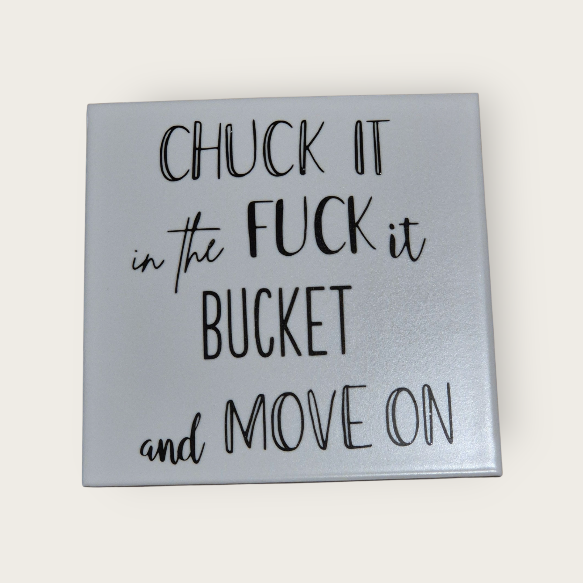 Tekst tegel "Bucket: