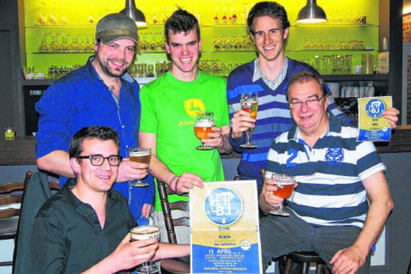 Na het winnen van de plaatselijke bierquiz (en in licht beschonken toestand), beslissen we diezelfde avond  een bescheiden bierclub op te richten: E³HBL