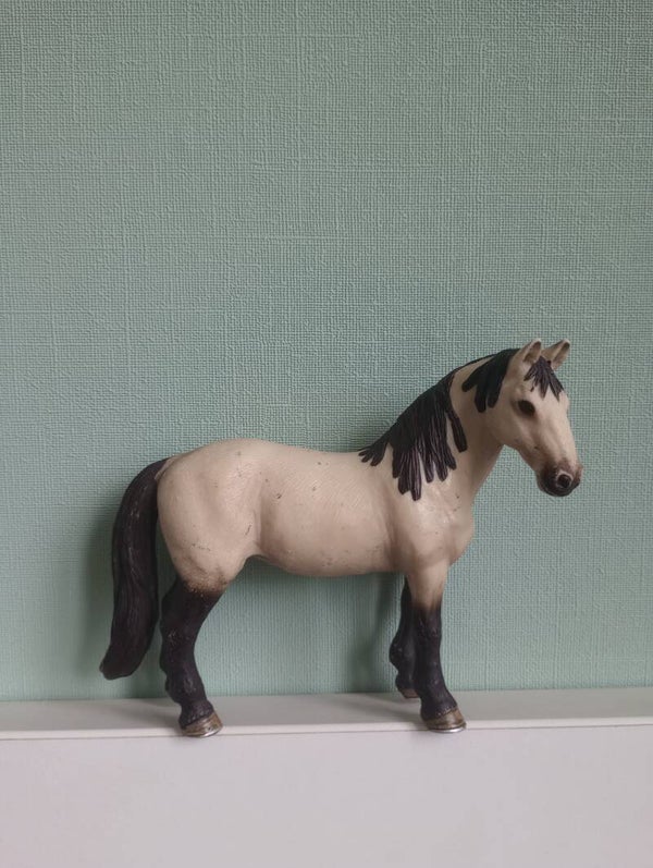 Schleich Tennessee Walker hengst 72051