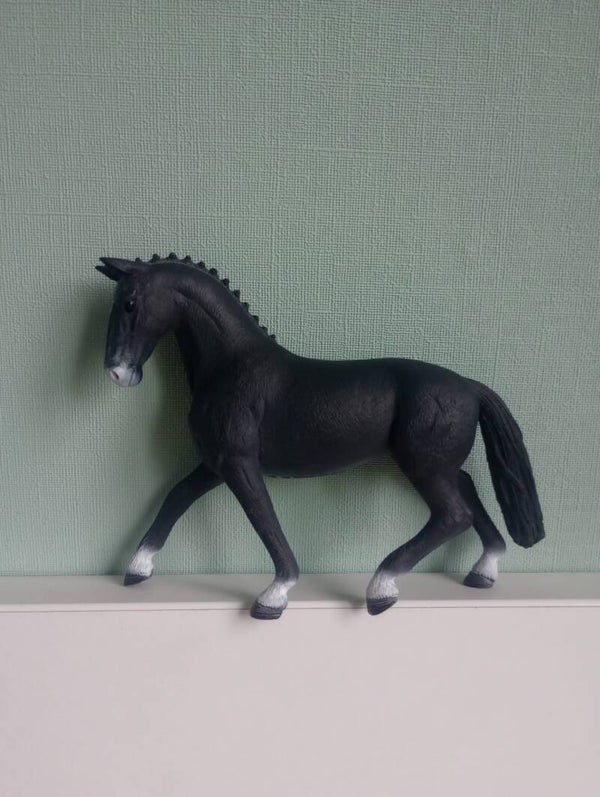 Schleich exclusieve Hannoveraan merrie 72135