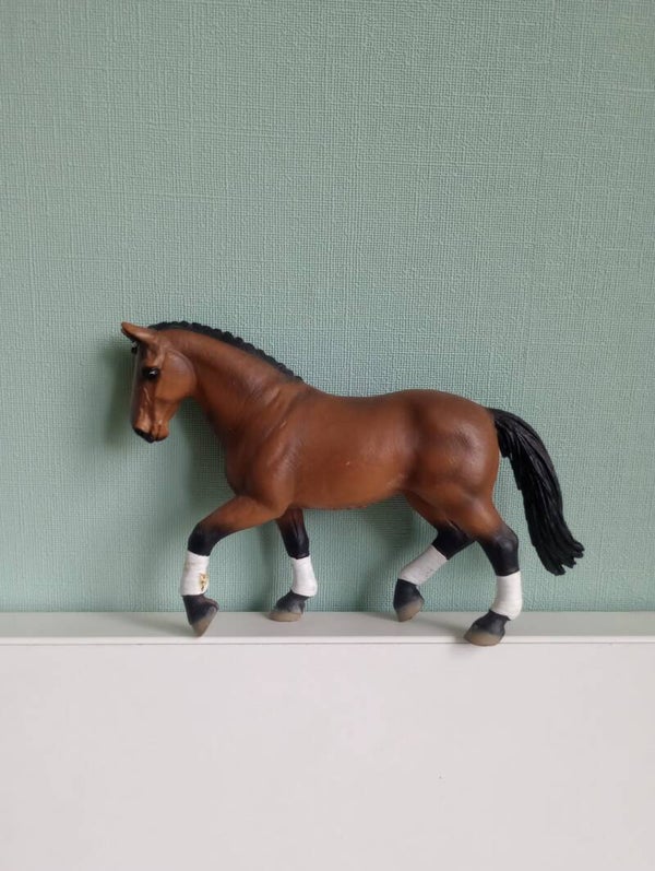 Schleich Hannoveraan merrie 13296