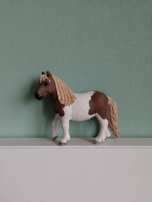 Schleich pony uit set 42362