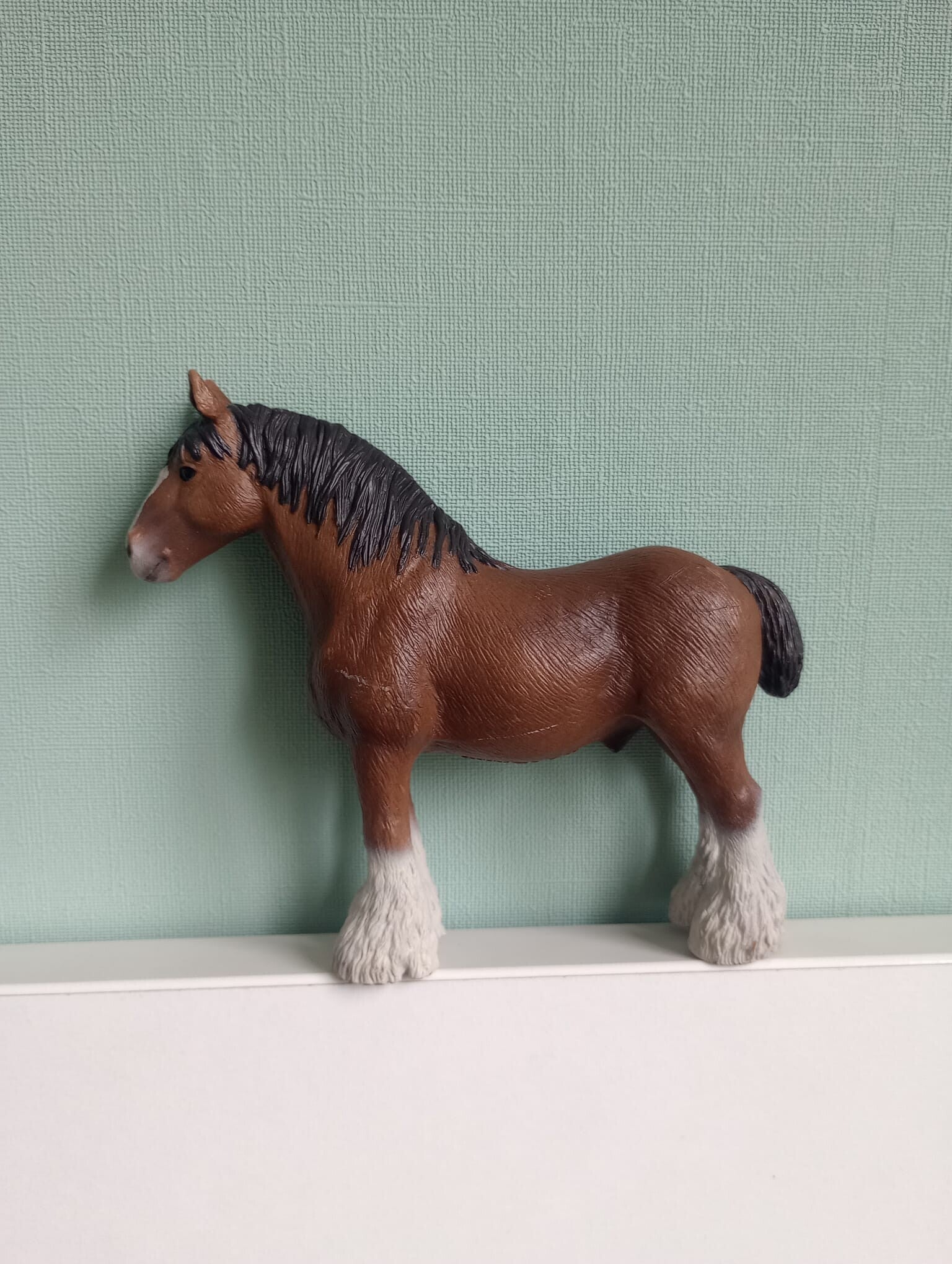 Schleich Clydesdale ruin 13670